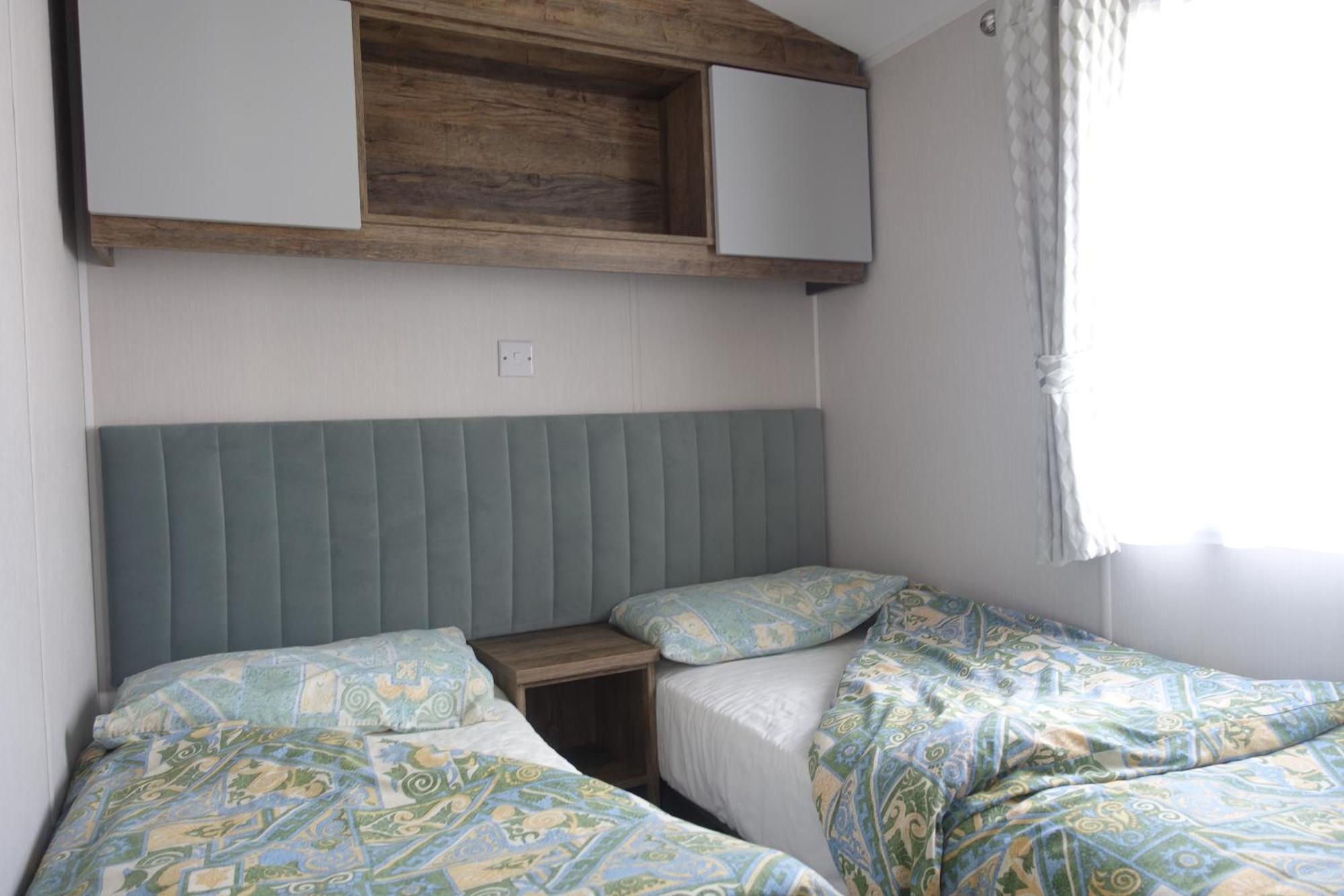Red Lion Holiday Park Арброт Экстерьер фото
