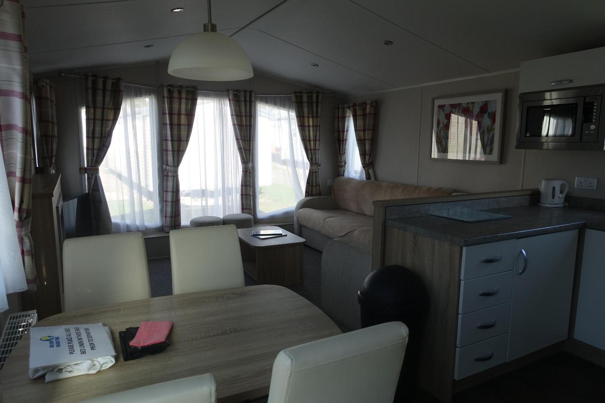 Red Lion Holiday Park Арброт Экстерьер фото
